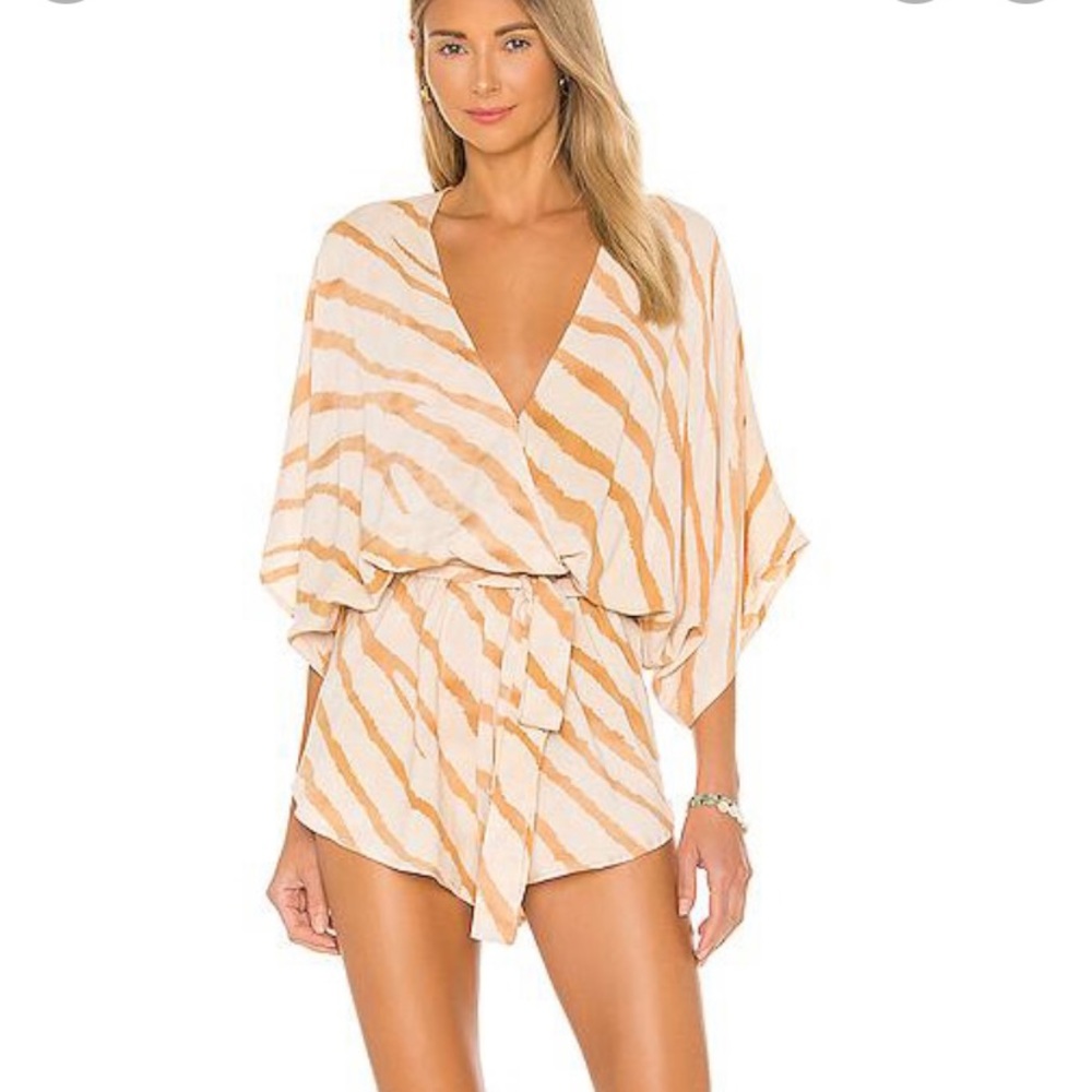 Indah Sunday romper size SM